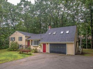 135 Beechnut Dr, North Conway, NH 03860