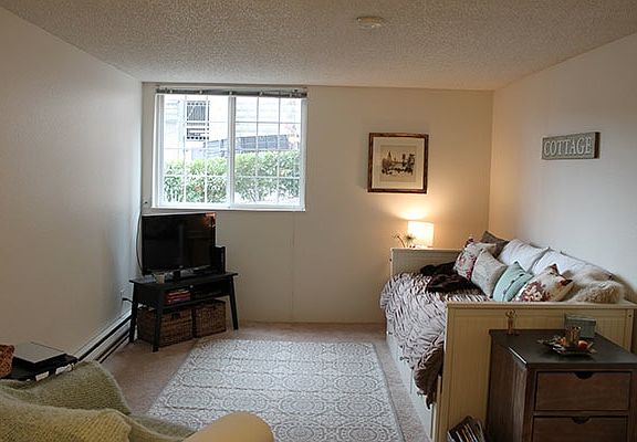 Living Area (Similiar)