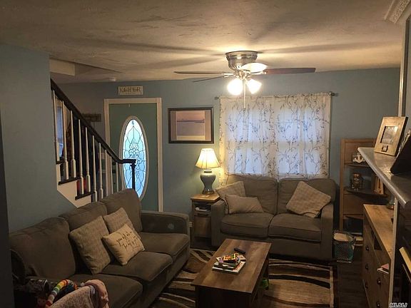 3rd image of 116 Adirondack Dr