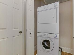 1200 W Sherwin Ave #1-0, Chicago, IL 60626