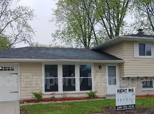 6315 Midfield Dr, Fort Wayne, IN 46815