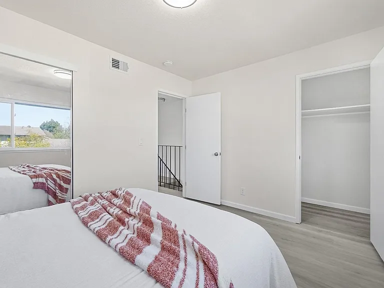 4636 Granada Way — Photo 22