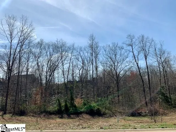 216 Saluda Run Dr, Piedmont, SC 29673