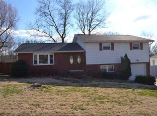 2210 Lenora St, Milton, WV 25541