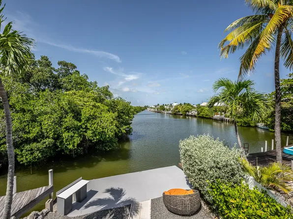 100 Iroquois Dr APT 3, Islamorada, FL 33036