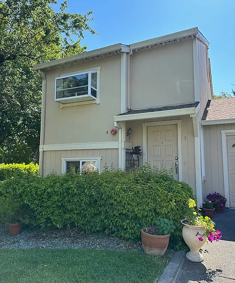 31 Acorn Cir — Photo 3