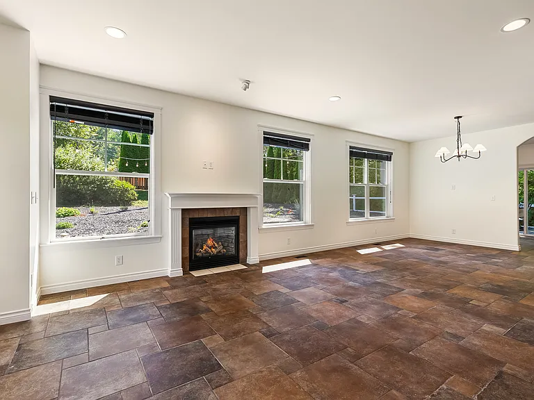 1007 Brookings Pl — Photo 8