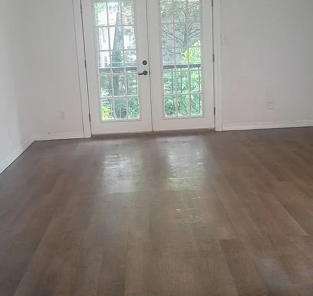West Towne Apartments — Photo 26