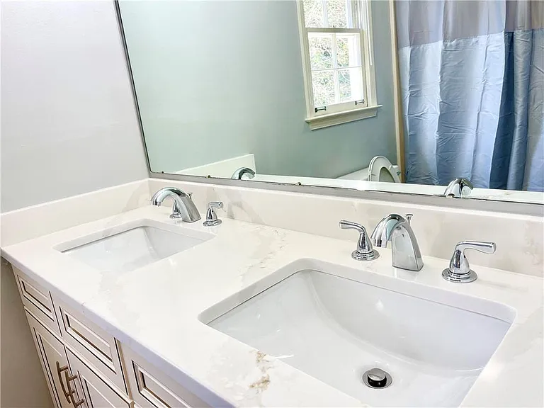 1721 Emerson Ct — Photo 29
