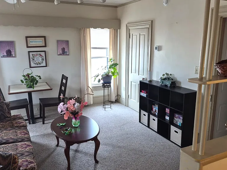 103 W Keller St #9 — Photo 15