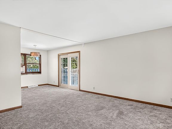 5th image of 5773 Kirkwood Dr