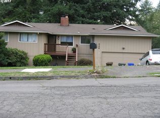 349 NE Scott Dr, Gresham, OR 97030