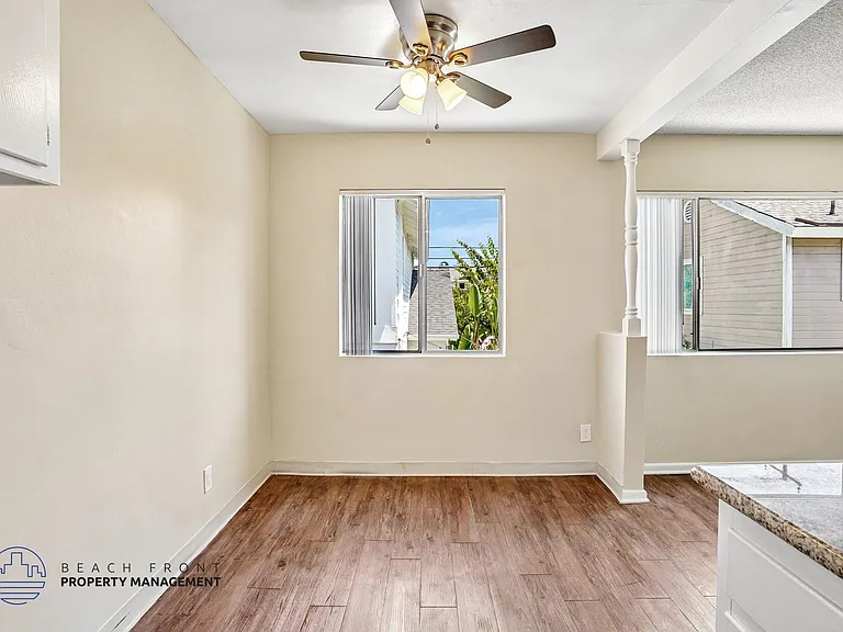 2521 Mathews Ave — Photo 4