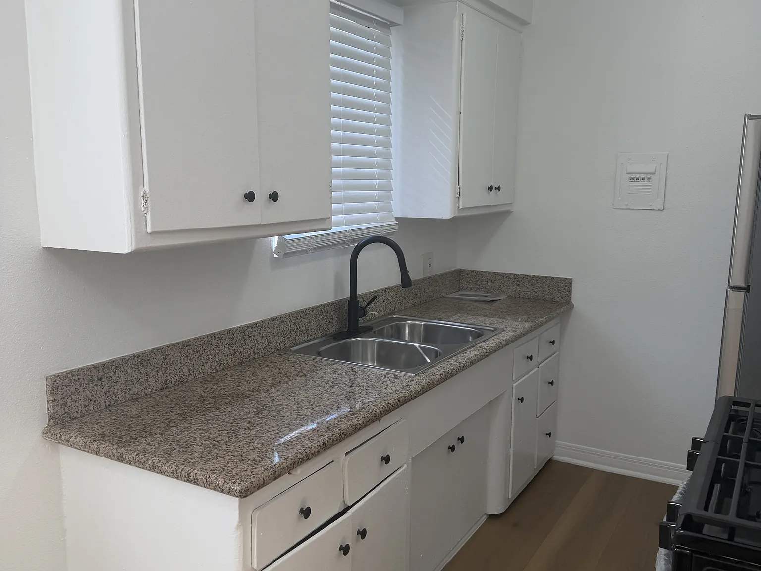 8317 S. Western Ave. - 8325 #8 — Photo 3