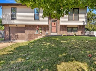 1213 Redwood Dr, Arnold, MO