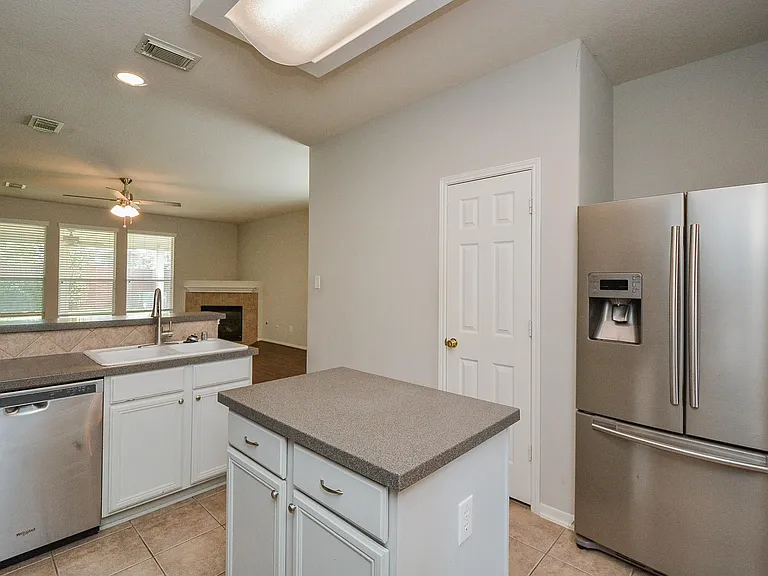 15506 Hickory Dale St — Photo 15