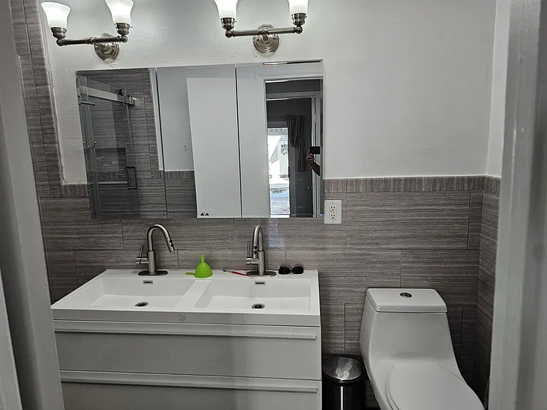 13542 Purdy St — Photo 3