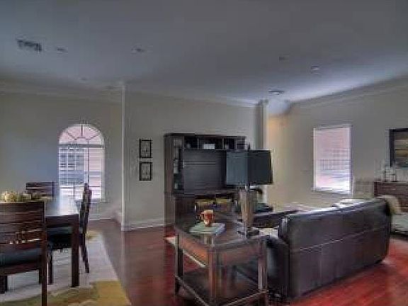 5th image of 2315 W North A St Unit 7