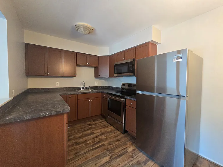 19820 W Twelve Mile Rd #24 — Photo 7