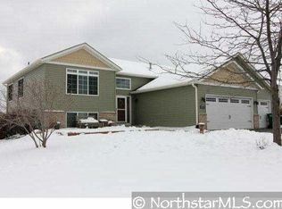 17594 Fieldfare Way, Lakeville, MN 55044
