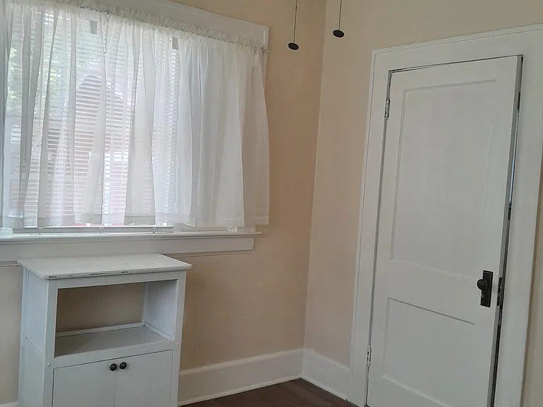 8075 Sycamore St — Photo 15