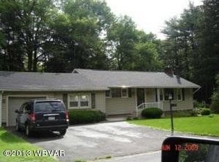 10 Round Hill Rd, Williamsport, PA 17701