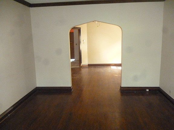 4th image of 1623 S 58th Ave