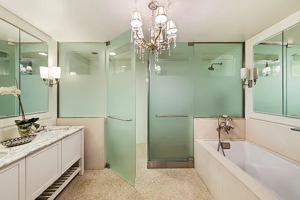 Sold by Nest Seekers International | media 18