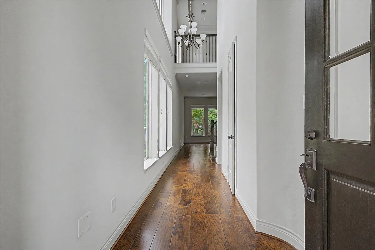 Building Photo - 38 Jonquil Pl
