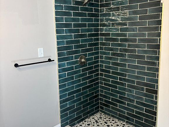 2nd image of 924-926 Ursulines Ave APT 924-1A