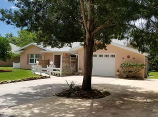 8 Filbert Ln, Palm Coast, FL 32137