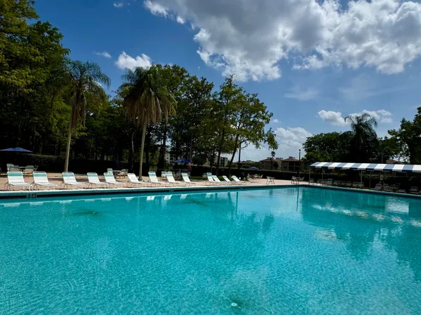 7770 NW 50th St APT 209, Fort Lauderdale, FL 33351