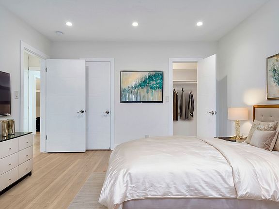 2nd image of 220 S Gale Dr #3