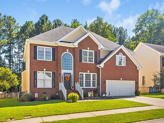 2nd image of 1407 Autumn Ridge Dr