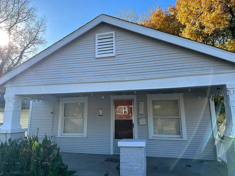 224 N Xenophon Ave — Photo 28