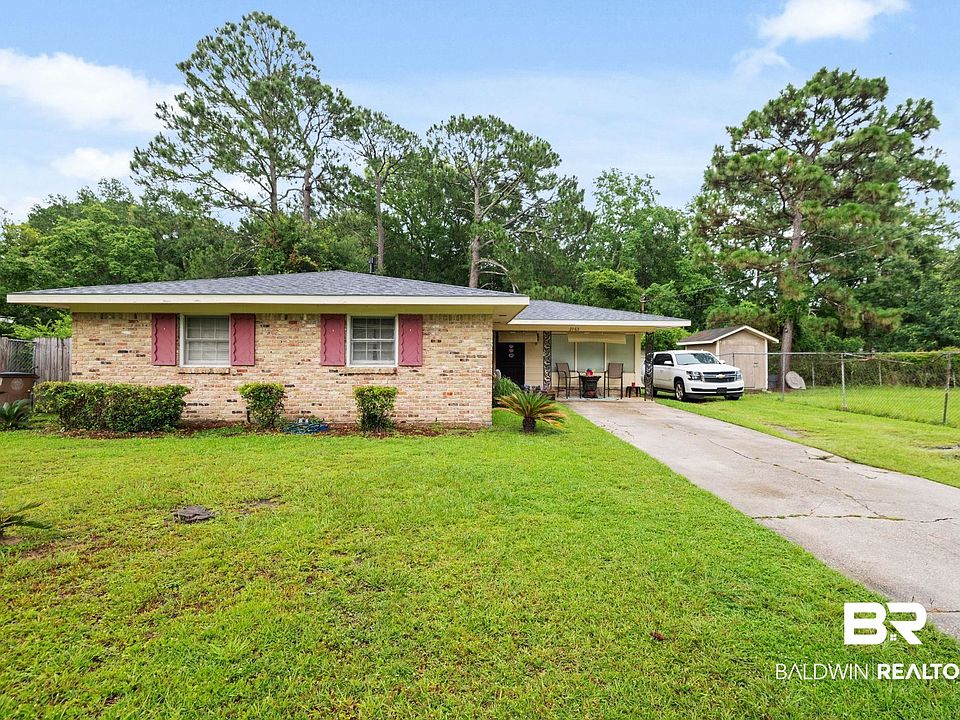 1st image of 3965 W Castlewood Dr