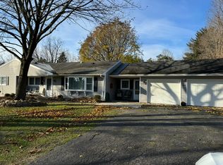 160 Mendon Ionia Rd, Honeoye Falls, NY 14472