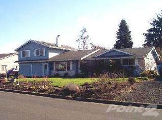 2093 Lomond Ave, Springfield, OR 97477