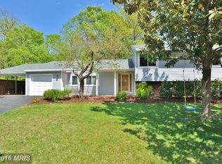 8800 Skyron Pl, Springfield, VA 22153