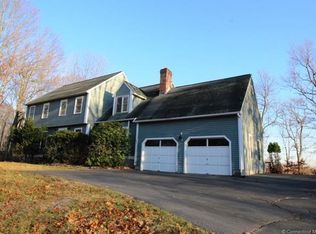 20 Lakewood Dr, Madison, CT 06443