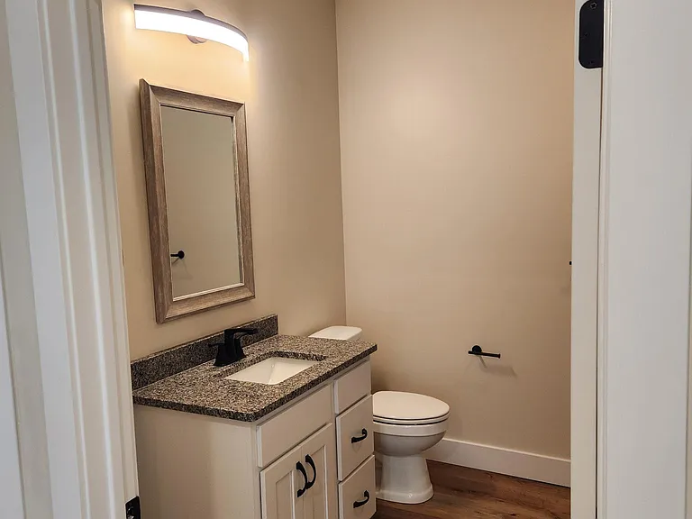 2760 Crystal Lake Dr — Photo 8