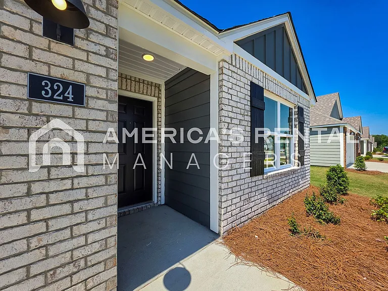 324 Oakmont Cir — Photo 6