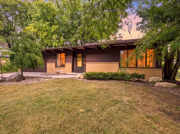 117 Alden Dr, Madison, WI 53705