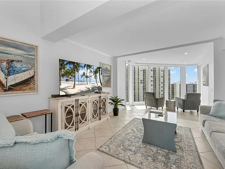 4041 Gulf Shore Blvd N #1608 — Photo 3