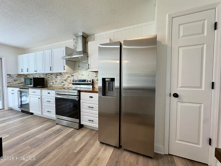 502 Worth Dr — Photo 7