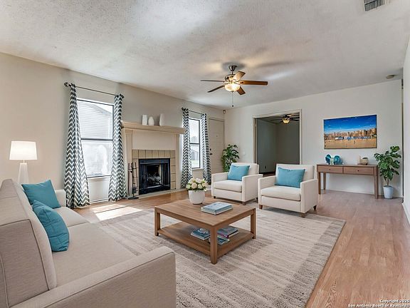 5th image of 10331 Dugas Drive