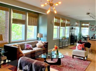 4 Foskett St #2A, Somerville, MA 02144