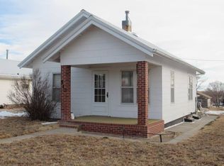 510 Buffalo St, Benkelman, NE 69021