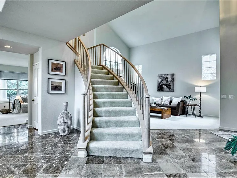 3233 Quail Hollow Dr #1 — Photo 8