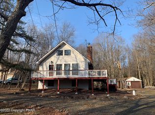 218 Cherry Ln, Albrightsville, PA 18210
